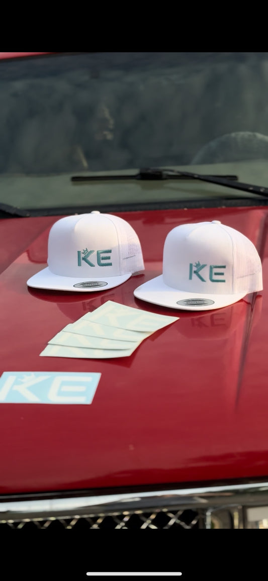 KE WHITE & TEAL SNAPBACK
